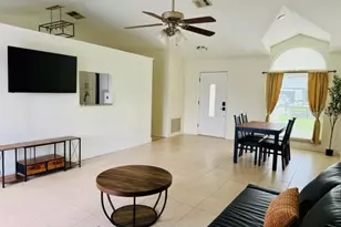 2678 Forest View Ln, Kissimmee, FL 34744 - Photo 8
