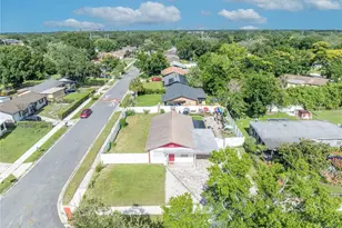 1241 Deerock Dr, Orlando, FL 32811 - Photo 30