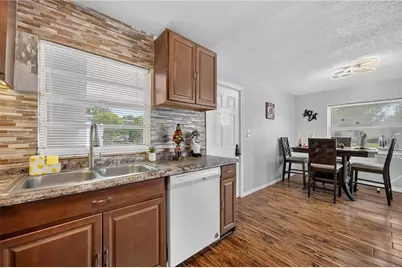 1241 Deerock Drive, Orlando, FL 32811 - Photo 16