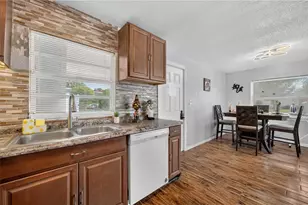 1241 Deerock Dr, Orlando, FL 32811 - Photo 16