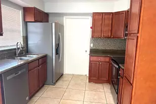 12771 Montana Woods Ln, Orlando, FL 32824 - Photo 6