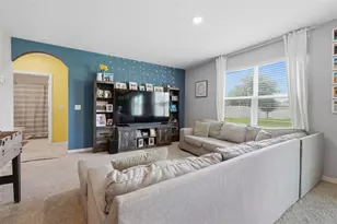 2609 Grand Central Ave, Tavares, FL 32778 - Photo 8