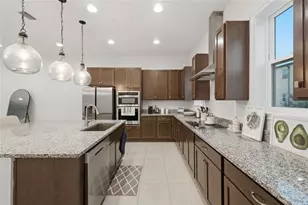 13623 Larkton Ln, Orlando, FL 32832 - Photo 12