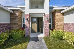 208 Snowy Orchid Way, Lake Alfred, FL 33850 - Photo 2
