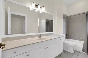 1384 Lake Baldwin Ln, Orlando, FL 32814 - Photo 12