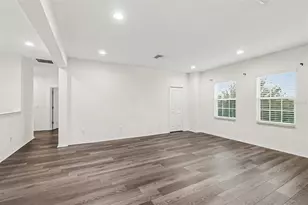 12112 Ledbury Commons Dr, Gibsonton, FL 33534 - Photo 10