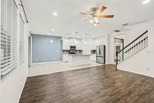 12112 Ledbury Commons Dr, Gibsonton, FL 33534 - Photo 2