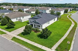 2364 Carriage Pointe Loop, Apopka, FL 32712 - Photo 4