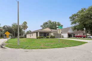 1237 Woodflower Way, Clermont, FL 34711 - Photo 4