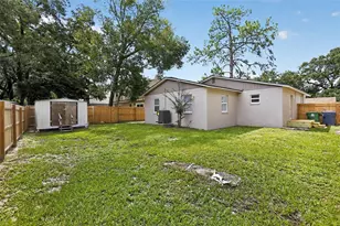 5124 Chilkoot St, Tampa, FL 33617 - Photo 24