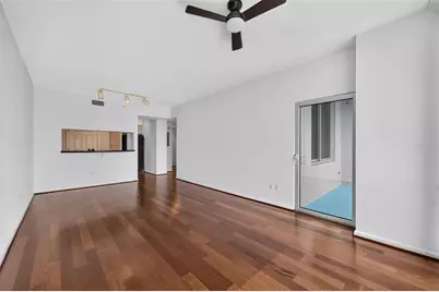 322 E Central Boulevard #1913, Orlando, FL 32801 - Photo 22