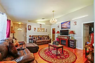 4856 Robbins Ave, Orlando, FL 32808 - Photo 4