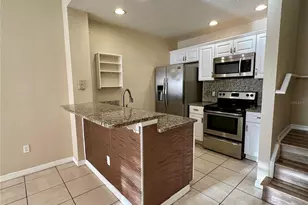 2200 San Vittorino Cir, Kissimmee, FL 34741 - Photo 4