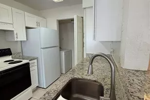 1037 S Hiawassee Rd, Orlando, FL 32835 - Photo 10