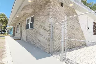 13400 Carol Dr, Hudson, FL 34667 - Photo 18