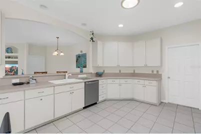 5524 Sir Churchill Drive, Leesburg, FL 34748 - Photo 4