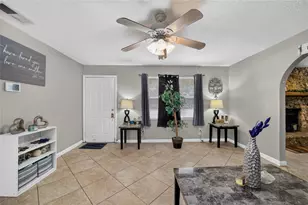 945 NW 64th Pl, Ocala, FL 34475 - Photo 8