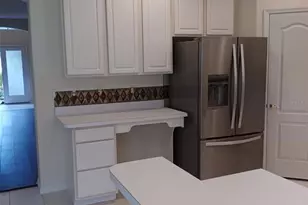10415 Lucaya Dr, Tampa, FL 33647 - Photo 6