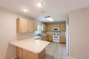 4846 MacDonald St, Lake Wales, FL 33859 - Photo 8