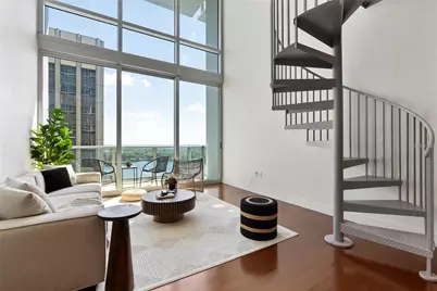 150 E Robinson Street #1011, Orlando, FL 32801 - Photo 2