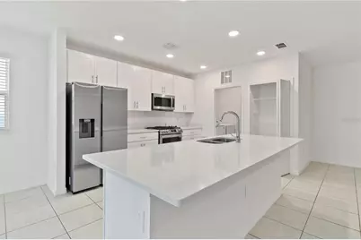 1154 Oak Bluff Drive, Davenport, FL 33837 - Photo 8