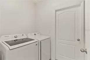 1154 Oak Bluff Dr, Davenport, FL 33837 - Photo 18
