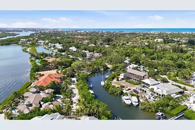 1325 Hidden Harbor Way, Sarasota, FL 34242 - Photo 22