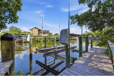 1325 Hidden Harbor Way, Sarasota, FL 34242 - Photo 18