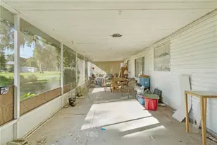 1975 E Cr412 Rd, Lake Panasoffkee, FL 33538 - Photo 16