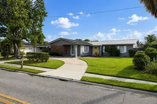 6518 Voltaire Dr, Orlando, FL 32809 - Photo 4