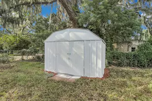 659 Alpine St, Mascotte, FL 34753 - Photo 36