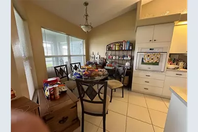 2711 46th Street E, Palmetto, FL 34221 - Photo 6