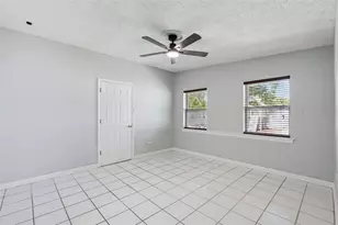 526 N Hampton Ave, Orlando, FL 32803 - Photo 16