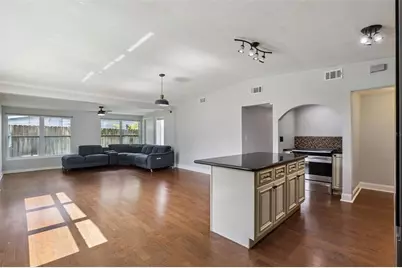 526 N Hampton Avenue, Orlando, FL 32803 - Photo 10