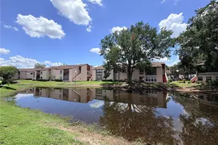 2562 Lakeway Branch Dr, Orlando, FL 32839 - Photo 4