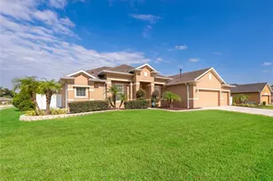700 Elkhorn Fern Ln, Deland, FL 32720 - Photo 2