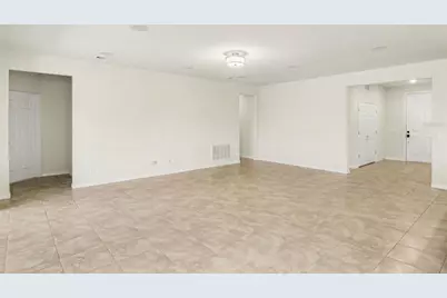 2898 Matera Drive, Saint Cloud, FL 34771 - Photo 4