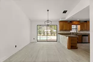 760 Del Prado Dr, Kissimmee, FL 34758 - Photo 6
