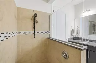 8105 Laureate Blvd, Orlando, FL 32827 - Photo 34