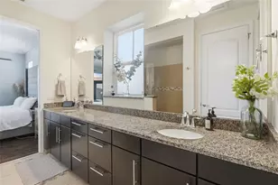 8105 Laureate Blvd, Orlando, FL 32827 - Photo 32