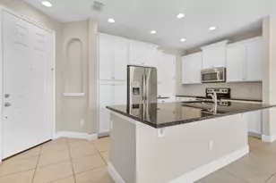 14481 Swanley St, Orlando, FL 32832 - Photo 4