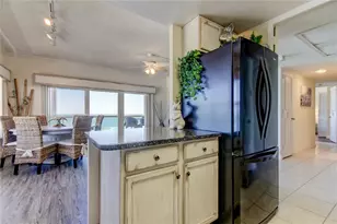 880 Mandalay Ave, Clearwater Beach, FL 33767 - Photo 26