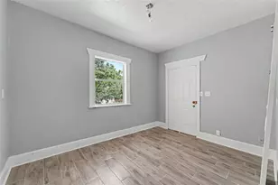 122 S Garfield Ave, Deland, FL 32724 - Photo 6
