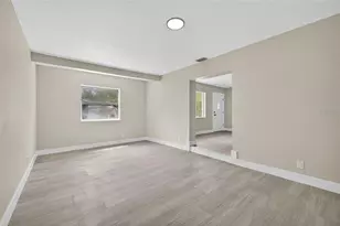 413 Country Club Dr, Oldsmar, FL 34677 - Photo 4