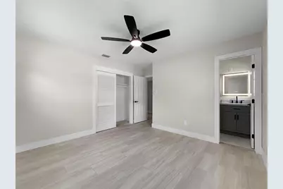 413 Country Club Drive, Oldsmar, FL 34677 - Photo 10