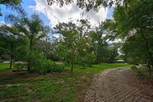 908 Oak Hollow Pl, Brandon, FL 33510 - Photo 64