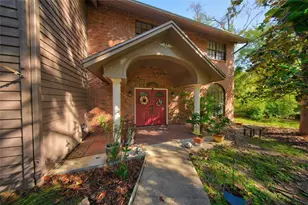 908 Oak Hollow Pl, Brandon, FL 33510 - Photo 12