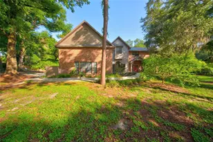 908 Oak Hollow Pl, Brandon, FL 33510 - Photo 2