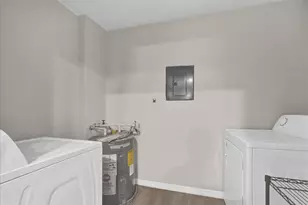 8915 Latrec Ave, Orlando, FL 32819 - Photo 14
