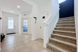 900 Honey Petal Ln, Deland, FL 32720 - Photo 4